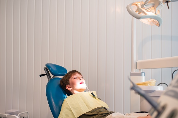 A Children&#    ;s Dentist Discusses Stainless Steel Dental Crowns