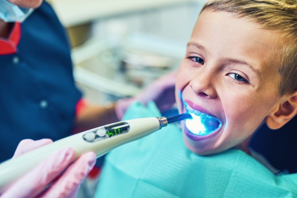 Questions To Ask A Pediatric Dentist About White Fillings For Kids