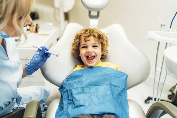 Advantages Of White Fillings For Kids